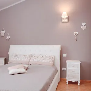 Skyview Attic, Gaia's House , Olbia Italia